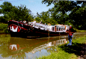 Please wait while we load photos of the Canal du Midi. Click here for higher resolution of the ROSA.